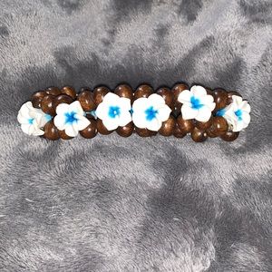 FREE W BUNDLE! Hawaiian wooden/plumeria bracelet